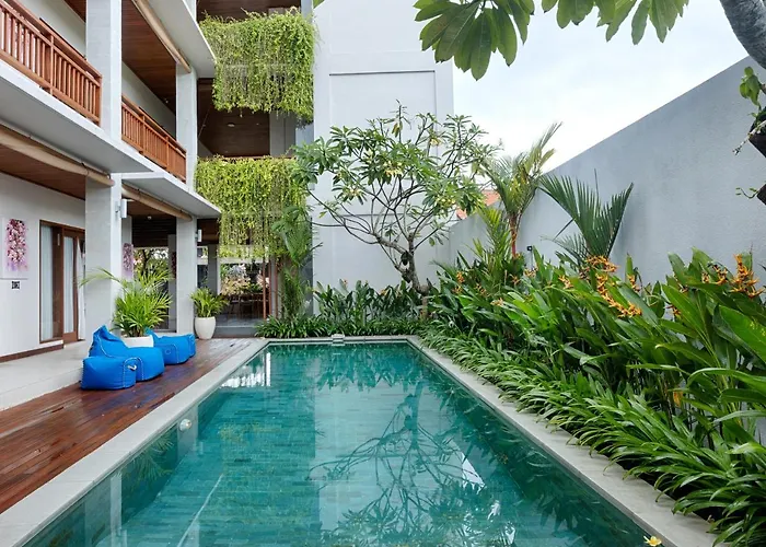 Hotel Kubu Belona 3*